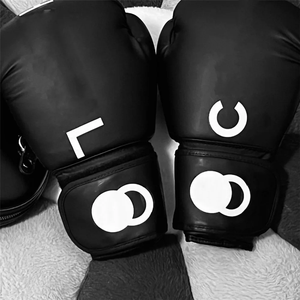 EVERLAST PHATRNK ボクシンググローブ ブラック 限定完売品 EVERLAST PHATRNK ボクシンググローブ ブラック 限定完売品 100