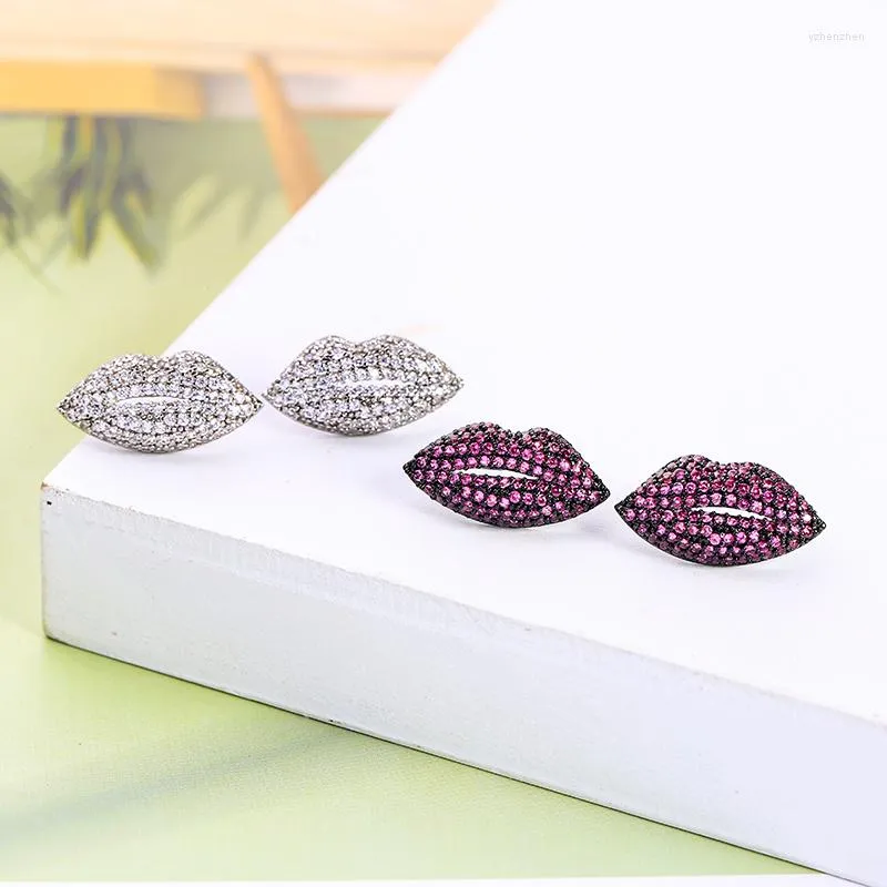 Stud -oorbellen sexy rode lippen Rhodium kleur kristal allergie gratis voor vrouwen mode sieraden accessoires