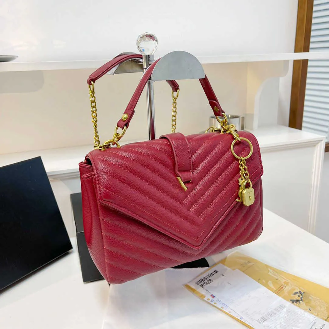 حقائب اليد الفاخرة حقائب اليد أكياس الكتف Crossbody Bag 2023 New Net Red Lingge Lingge Portable Chainers Levelique Envelope Factory Sales Direct