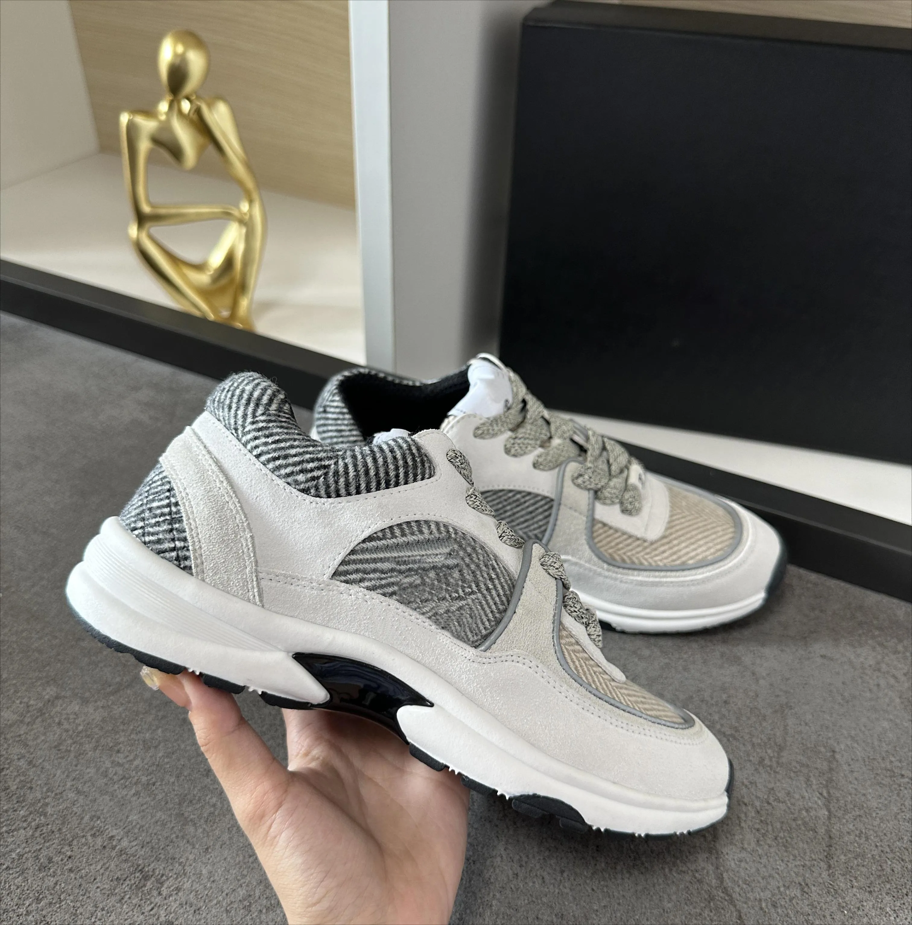 designer lyxskor män kvinnor reflekterande sneakers äkta läder sneakers party sammet kalvskinn blandad fiber fritidssko 35-46 skickas inom 24 timmar