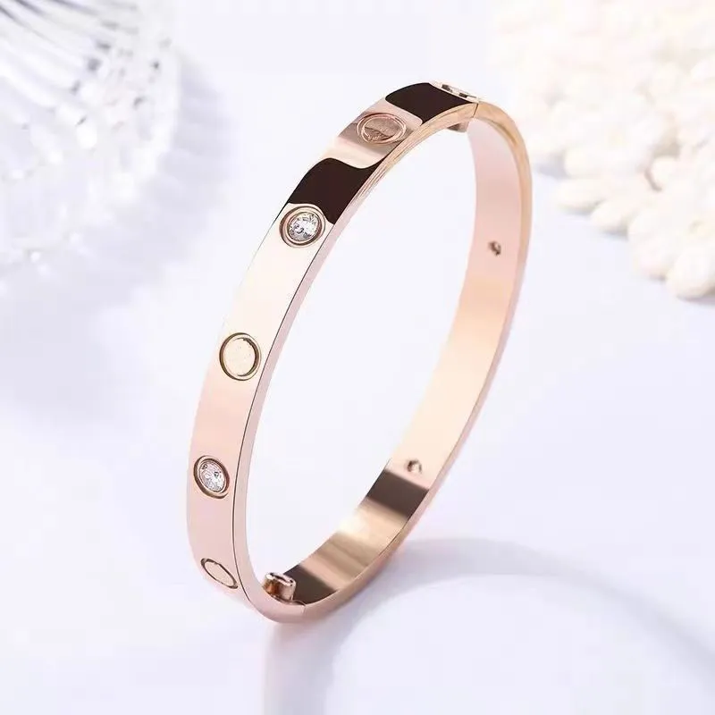 Top Classic Designer Bracelet Bangle Love Bracelets jewelry Stainless Steel stone Colors Gold Silver Rose 4 diamond Chirstmas gift luxury bangles jewellery