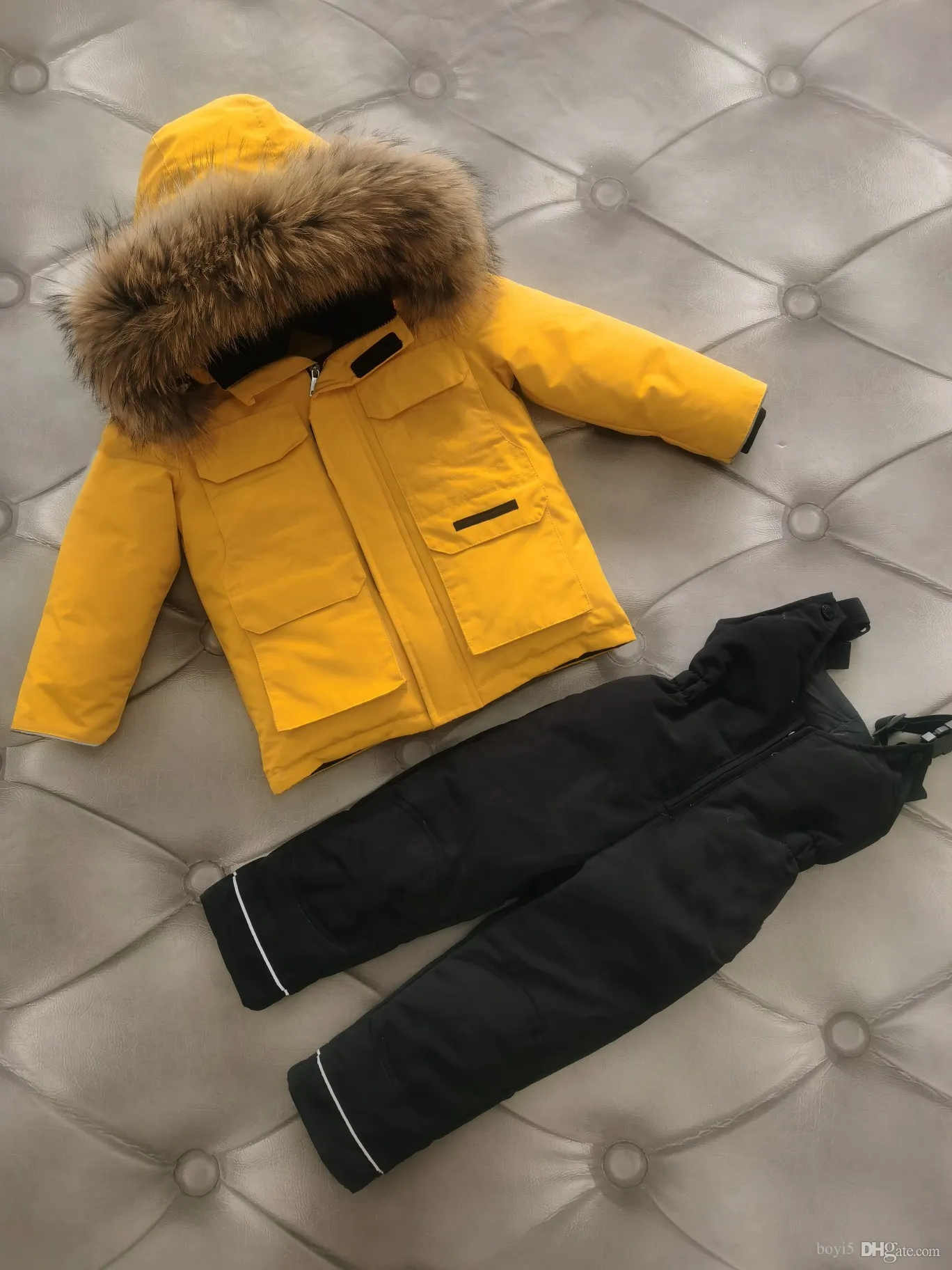 Baby Down jas Kinder kleding jongens en meisjes uit het afkleding Pak verdikkende topopbrengsten ontwerper jas kwaliteit bont kraaglagen kinderen winter warme kleding