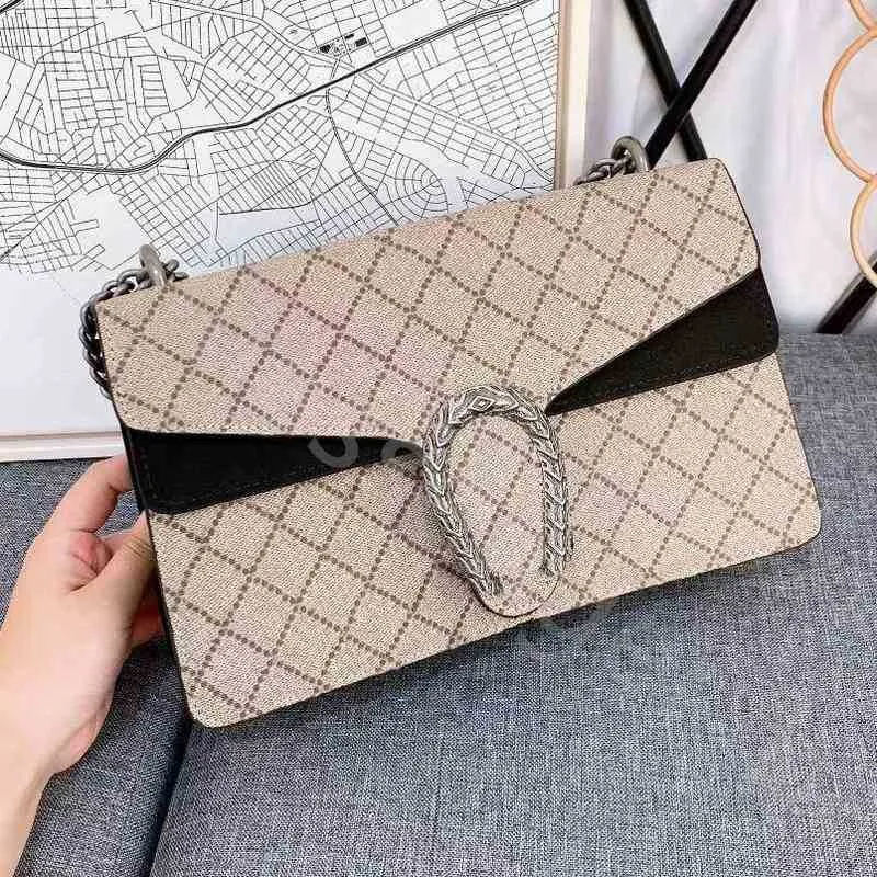 5A Toppkvinnor Totes Fashion Famous Designer V￤skor Famous Cross Body Messenger New Handbag Shoulder Lady Chain Clutch Plain Pl￥nbok ￤kta