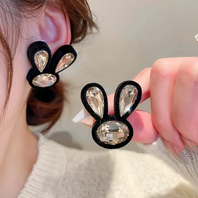 Dangle Chandelier Diamond massaal schattig konijn oorbellen Japan en Zuid-Korea frisse en zoete oorbellen