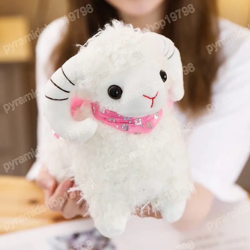 20 cm dessin animé mignon alpaga mouton en peluche belle douce peluche poupée chambre décoration enfants jouet enfants cadeau d'anniversaire