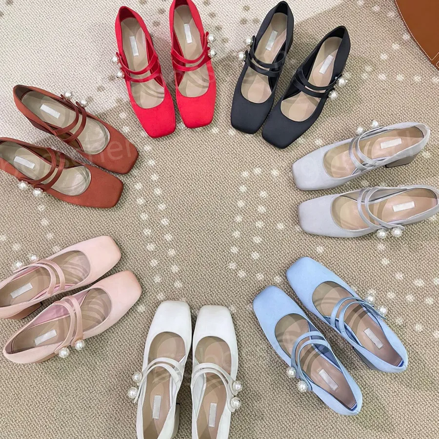 Black and white square shoes new arrivals