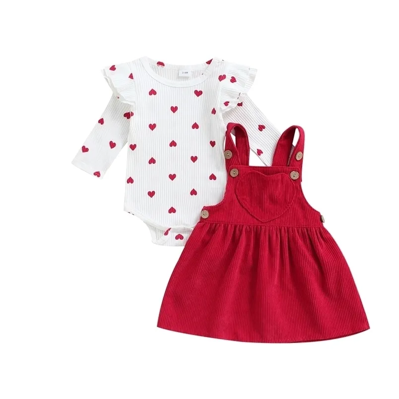 Kläderuppsättningar Valentine Infant Baby Girl's Two-Piece kostym Hjärtmönster Ruffle långärmad rund hals Romper Suspender kjol 221103