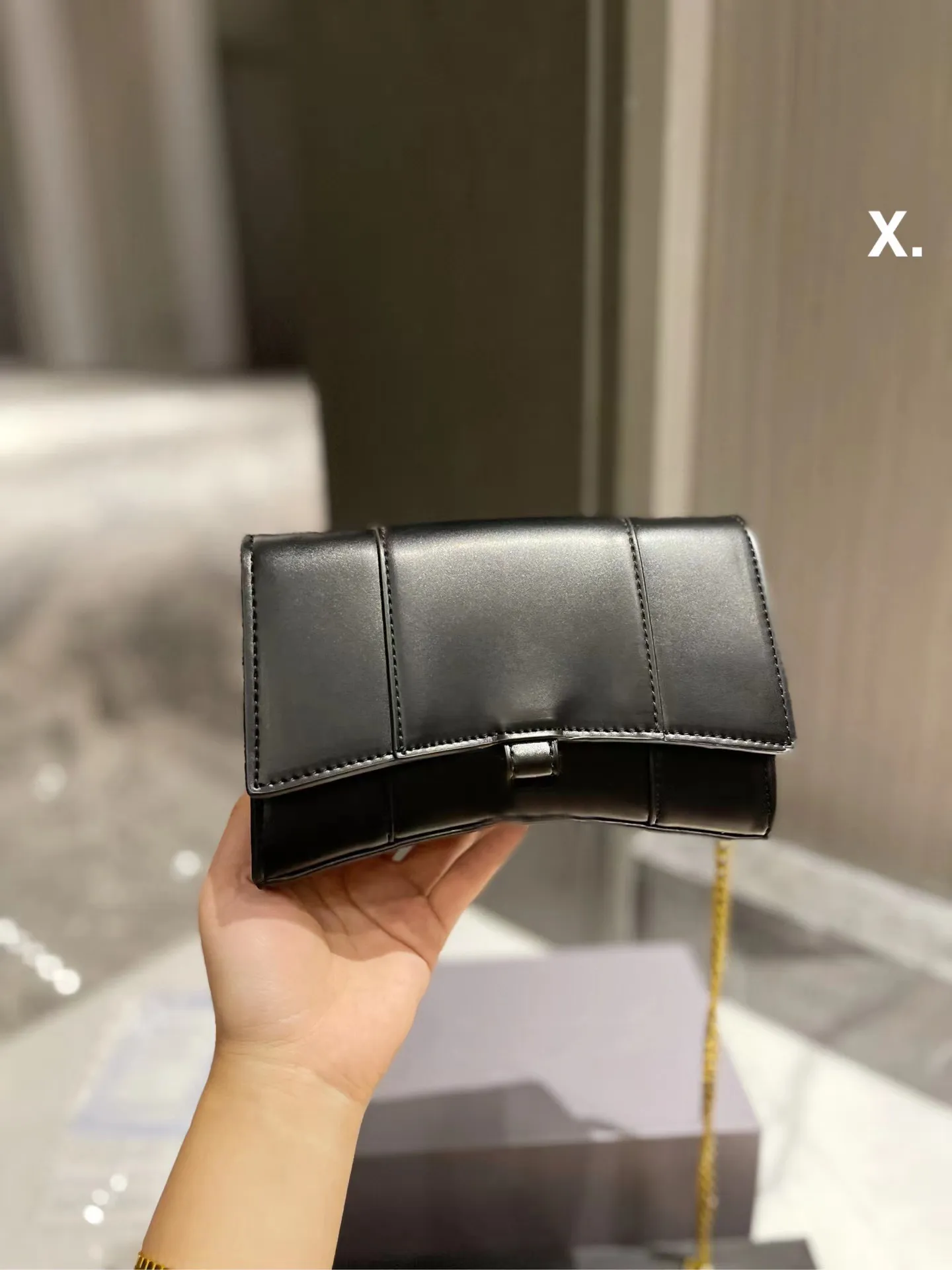 Borsa da donna alla moda in pelle pu borsa a catena in metallo con una spalla borsa classica del progettista del portafoglio 20-18 cm