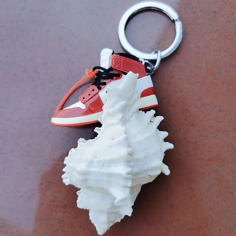 Schlüsselanhänger Lanyards Simation 3D Sneakers Schlüsselbund Spaß Mini Pu Basketballschuhe Schlüsselring DIY Finger Skateboard Zubehör Schmuck Pend y4 4UI0
