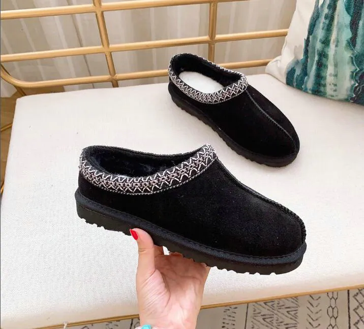 Femmes Mini Plate-forme Bottes Tazz Pantoufles Fourrure Diapositives Classique Ultra Slip-on Les Petites Suede Mélange De Laine Confort Hiver Designer Chaussons De Neige 35-42FD