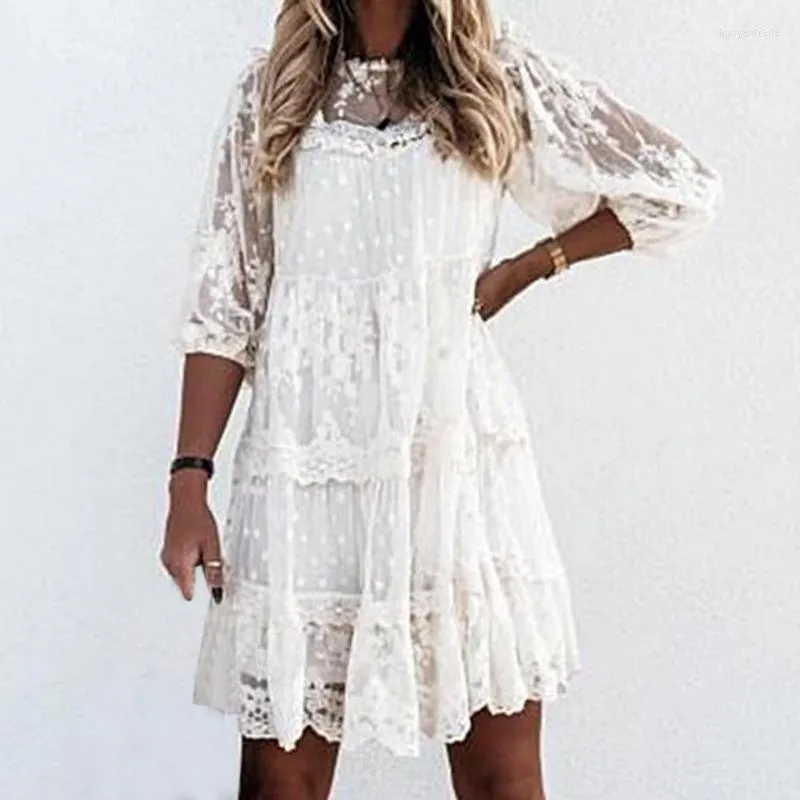 Casual Dresses Dress Female Beach Vestidos Crew Neck 3/4 Sleeve Ruffle Hem Women Crochet Brodery Spets Mesh Stitching Mini