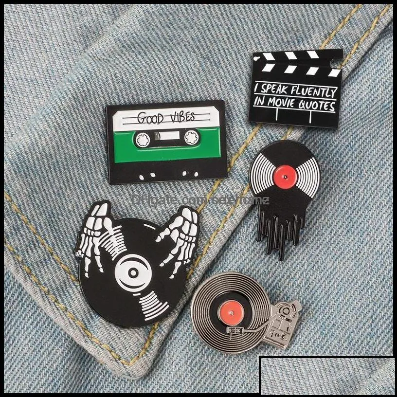 Pinos broches pinos broches jóias punk música amantes de esmalte pino boa vibes fita dj vinil tocador de tocador de broche de lapela jeans sh otosm