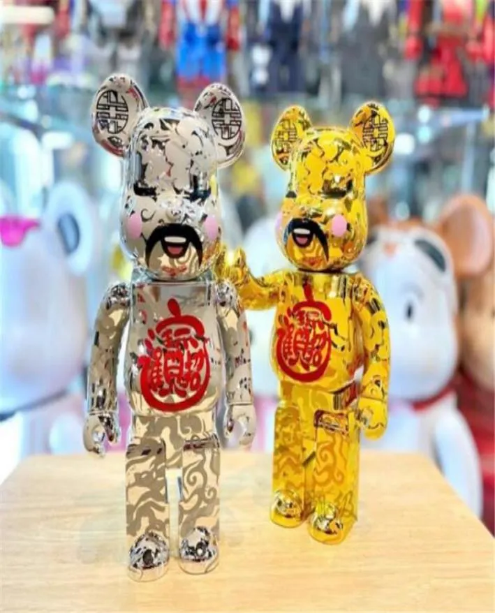 New Style 400 28cm Bearbrick The ABS the God of Wealth Fashion Bear Chiaki Toy Toy HOURSIONS Berbrick Art Work Model DE5486811
