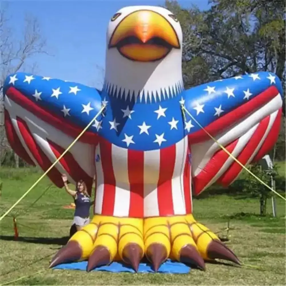 Utomhusgiganten Uppblåsbar Eagle Model Hawk Animal Cartoon Mascot Balloon för reklam