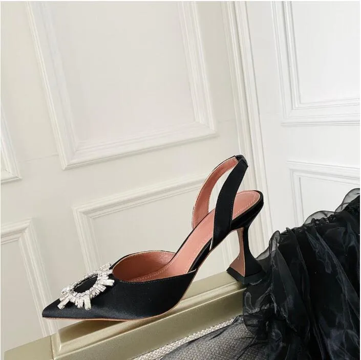 Pumps Shoes Sandals Dress Shoe Factory Footwear Crystal-Embellished Buckle Navy Stain Spool Heels For Women Heel Luxurys Designers Evening Slingback Sandal