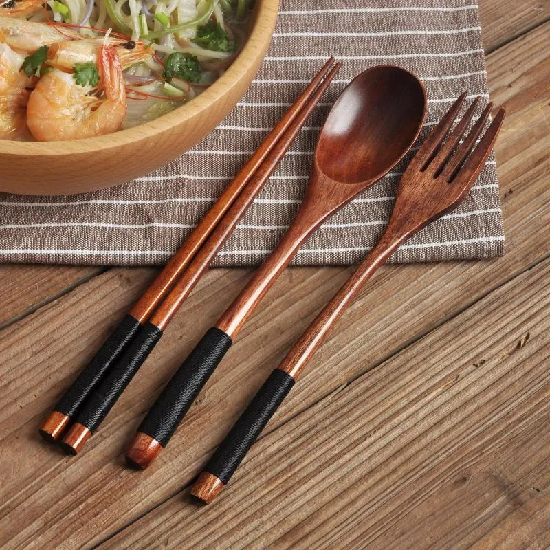 Set di stoviglie Bacchette con cucchiaio e forchetta in legno a filo avvolto Set da cucina in tre pezzi Stoviglie portatili per adulti in legno massello