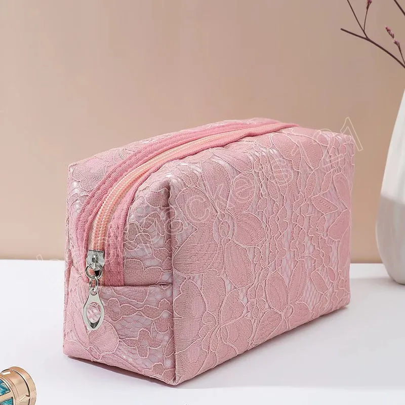 Sac de maquillage en dentelle rose, organisateur de sacs à cosmétiques de voyage de luxe pour femmes et filles, petite trousse de toilette, trousse de beauté Portable pour dames