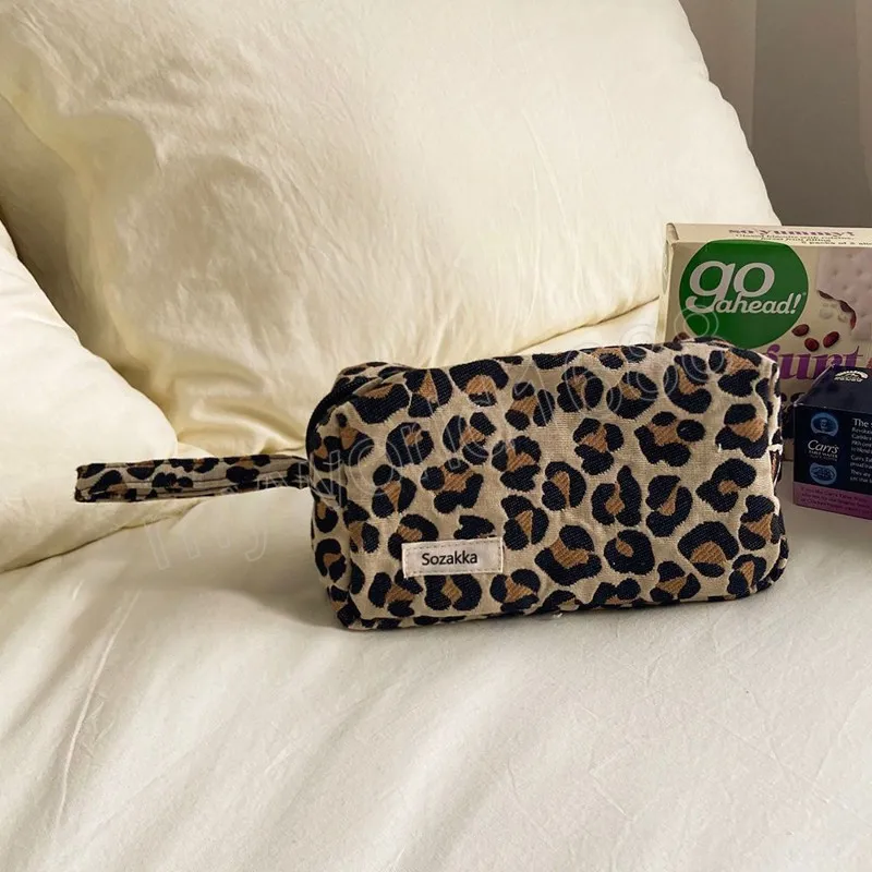 표범 프린트 핸드 휴대용 화장품 가방 여성 휴대용 메이크업 스토리지 가방 주최자 여행 세기량 가방
