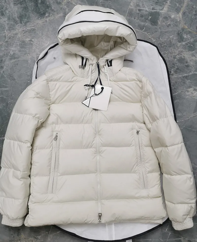 Men's Puffer Jacket Classic Warm Winter Coat For Men Bright Black_voghion.com
