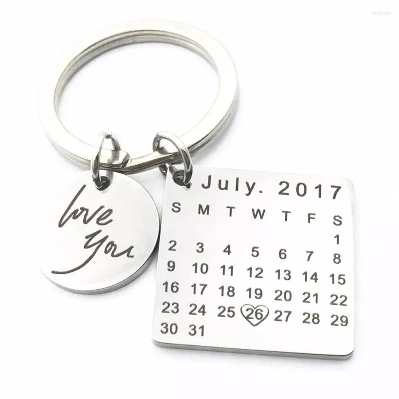 Keychains MyLongingCharm Calendrier personnalisé Personnaliser l'anniversaire cadeau spécialisé des cadeaux de la Saint-Valentin Anniversaire Steel Keychain 2 Taille