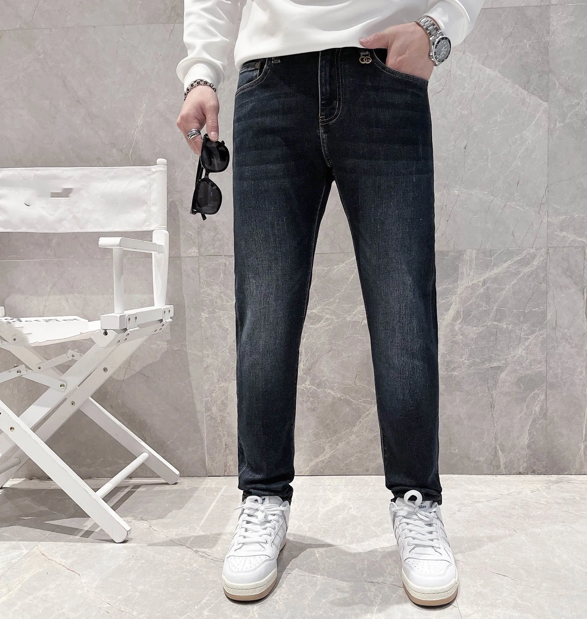 Jeans masculin 2022 concepteur de luxe concepteur haut de gamme d'automne personnalis￩ d'automne personnalis￩