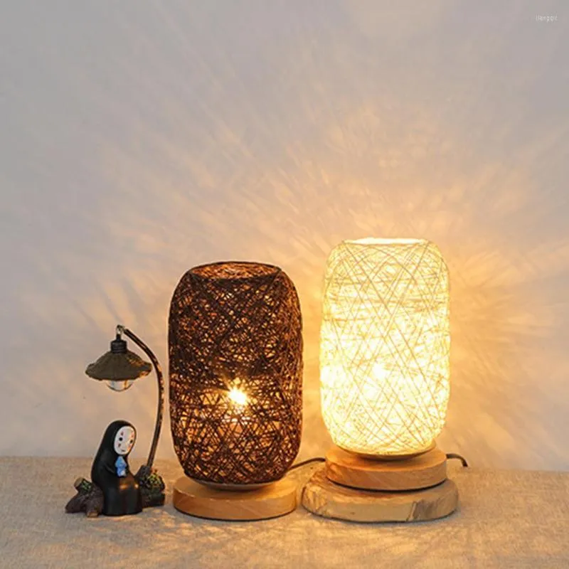 Lampes de table Lampe en bois Lampe décorative de bureau Lumière intérieure Art Salon Chambre Décoration Rotin Blanc chaud