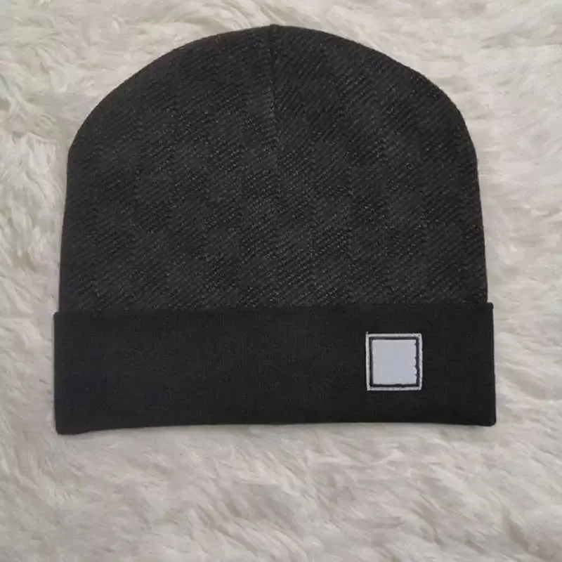 Luxe gebreide hoed ontwerper beanie cap heren gemonteerd winterhoeden unisex voor kasjmier plaid letters casual schedel petten buiten 9 kleuren