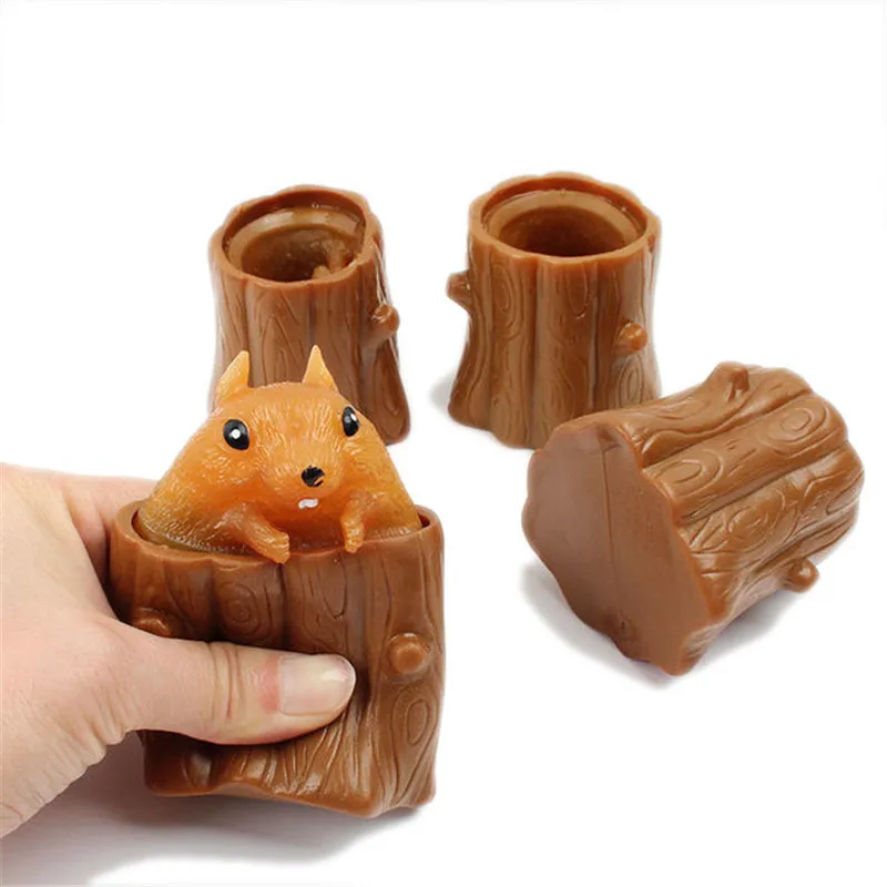 Evil Squirrel Cup Fidget Toy Squishy Stump roliga Squeeze Toys Stress Relief Decompression Toys Axiety Reliever