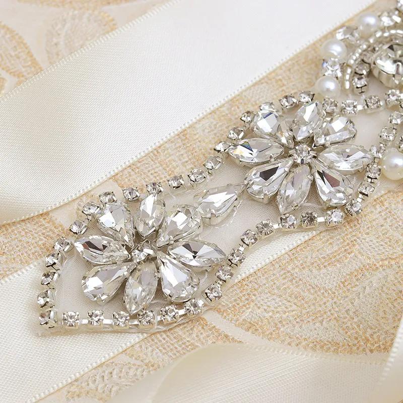 Wedding Sashes Belt Rhinestones Pearls Bridal Silver Crystal Jeweled Bridal evening dress Sashe