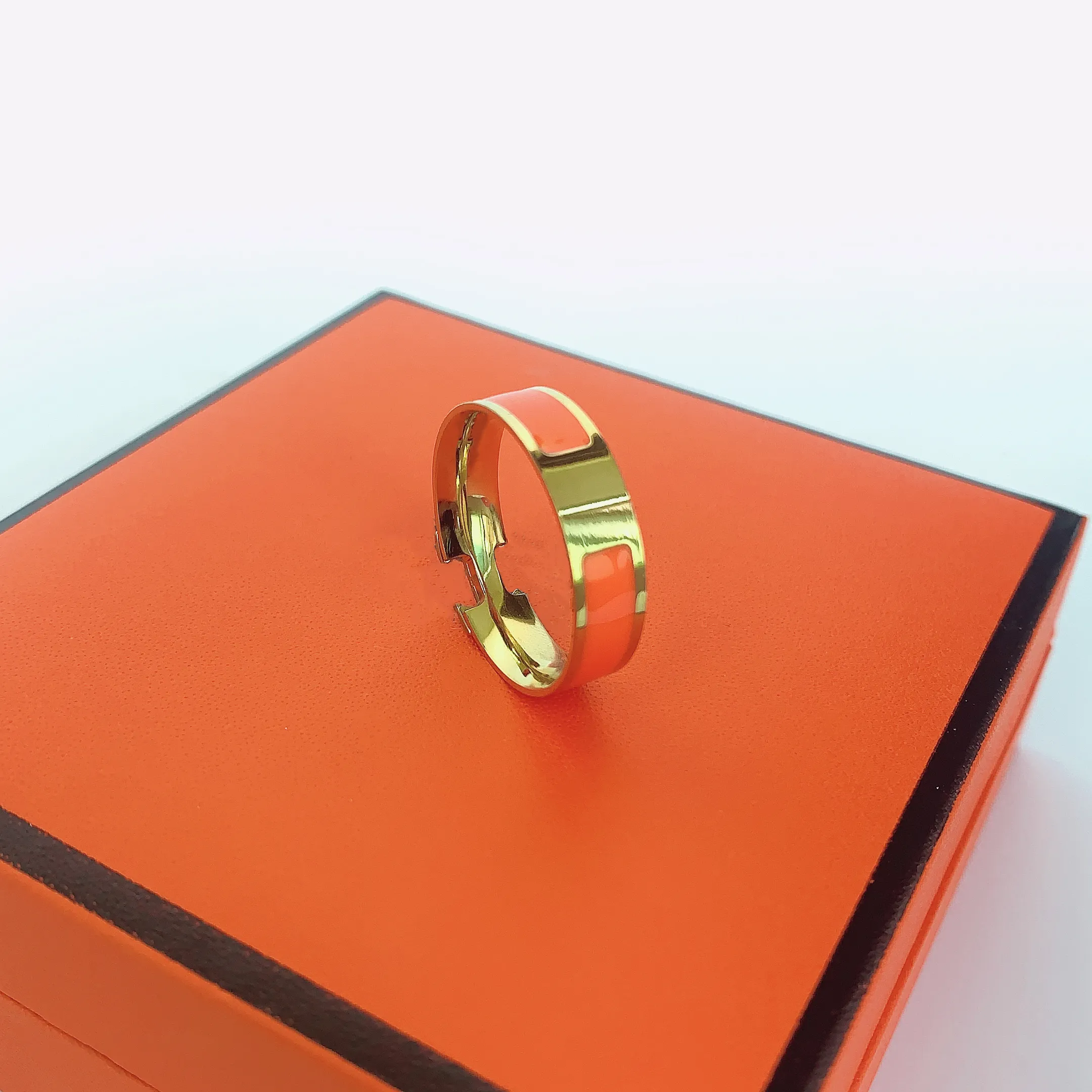 Designer New H Letter Ring Hochwertige M￤nner- und Frauenpaar -Ringe moderne Modestil Ringe Party Valentinstag Schmuckgeschenke