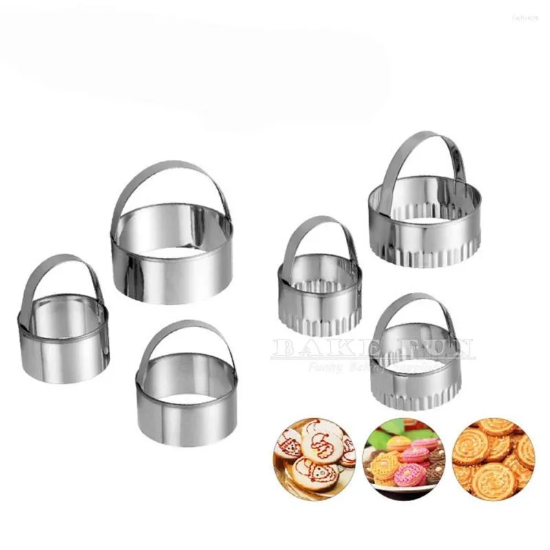 Baking Moulds 3-piece Set Stainless Steel Flat Fluted Biscuit Mold Round Pattern Cake And Small Printing With Handle DIY Bakery