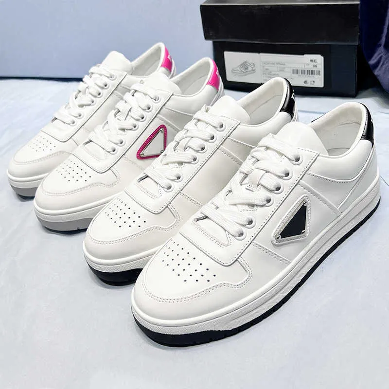 Chaussures habillées P Triangle Sports Casual Femmes Couleur Correspondant Conseil Fond plat Lacets Petites chaussures blanches