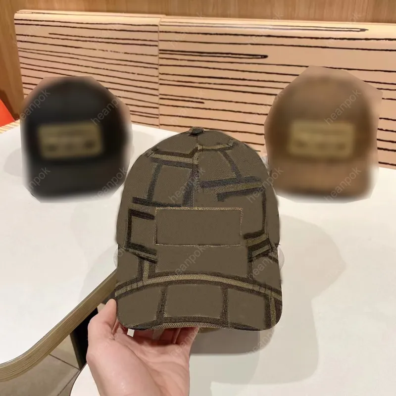 Basketkåpdesigner hattar för män kvinnor casquette broderi monterade hattar brun svart mode casual designer sol hattar mössor cappello 2022