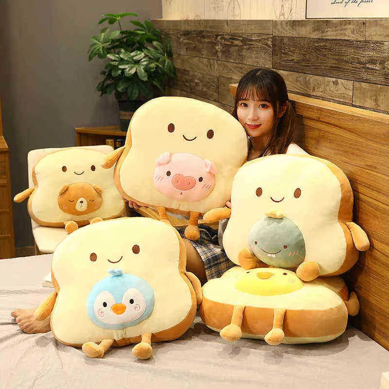 Kawaii Toast Carved Bread Cuddle Creative Plush Food Cartoon Animal Plush Bed Sofa Pillow Födelsedag med filtgåvor till Kid J220729