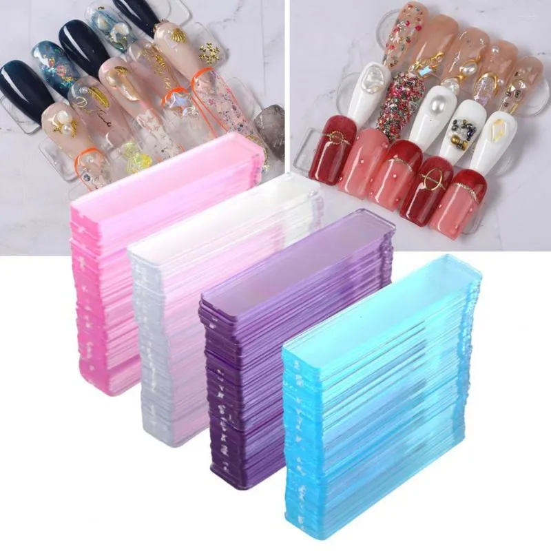 Nail Art Kit 50Pcs Great Polish Holder Strip Manicure Practice Mostrando gli strumenti Espositore durevole Senza sbavature per il salone