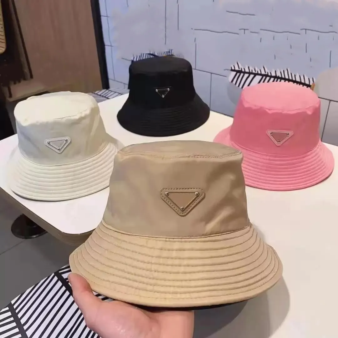 2021 Designer Ball Caps Clásico de buena calidad serpiente tigre abeja gato lienzo con hombres gorra de béisbol con caja bolsa de polvo moda mujer sombrero para el sol sombreros de cubo