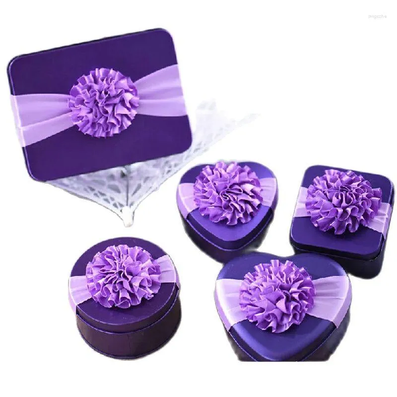 Cadeau cadeau 10pcs / lot boîte de bonbons de mariage en étain coeur / rond / carré / rectangle 4 formes à choisir fête de tournesol créative