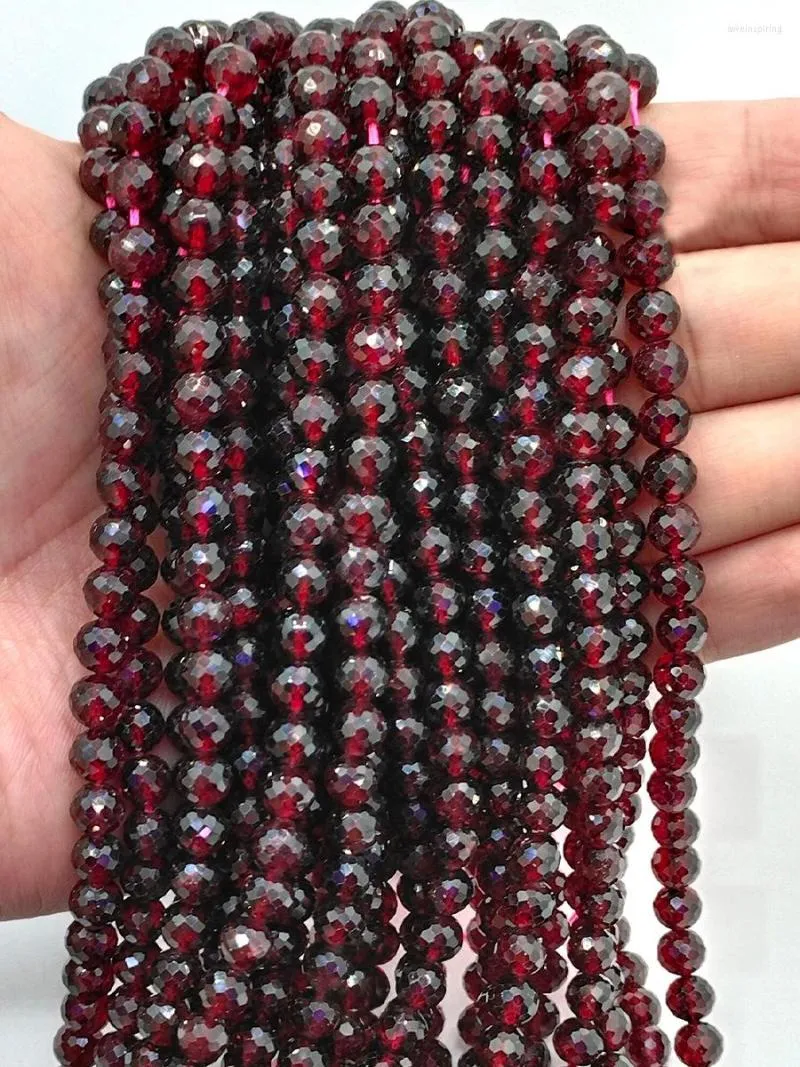 Beads Natural Pyrope Garnet 128 Facetterade runda 7-8mm Pentagon Faces