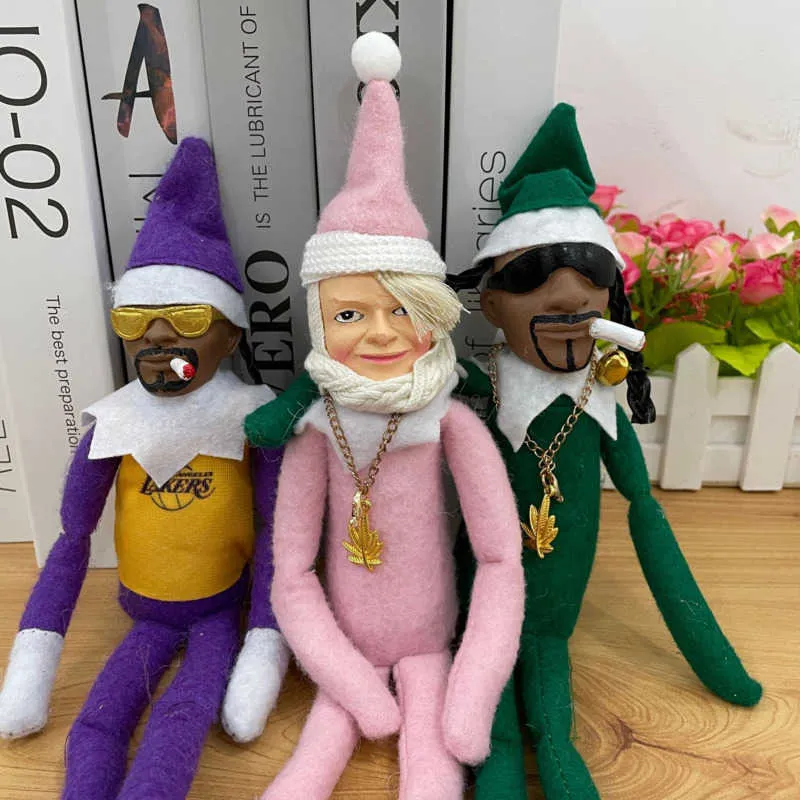 Kids Plush Toy Christmas Gift Snoop On A Stoop Hip Hop Lovers Cross Border Snooping Bent Over Christmas Elf Resin Decorative Doll Wholesale