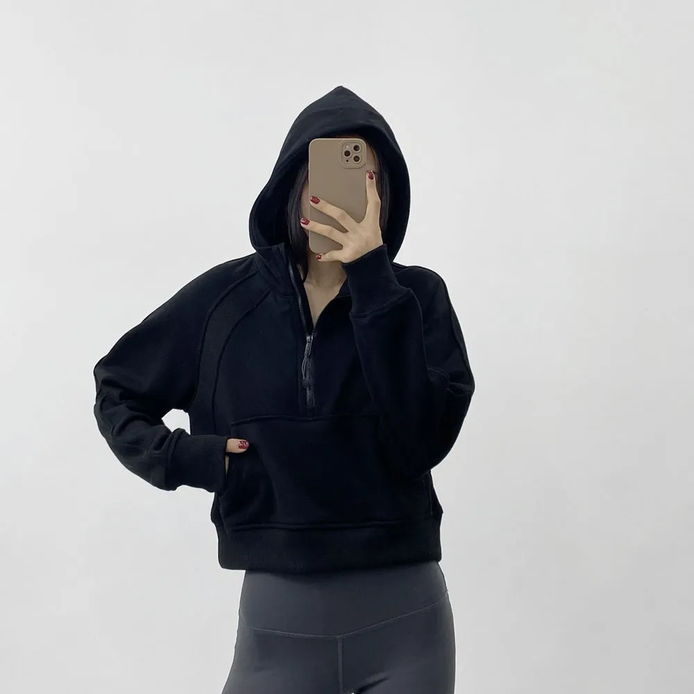 Nouveau Femmes Sport Yoga Veste Demi Fermeture Éclair Manteau Yoga Vêtements Fitness Tenues Running Hoodies Pouce Trou Sportwear Gym Workout À Capuche Top