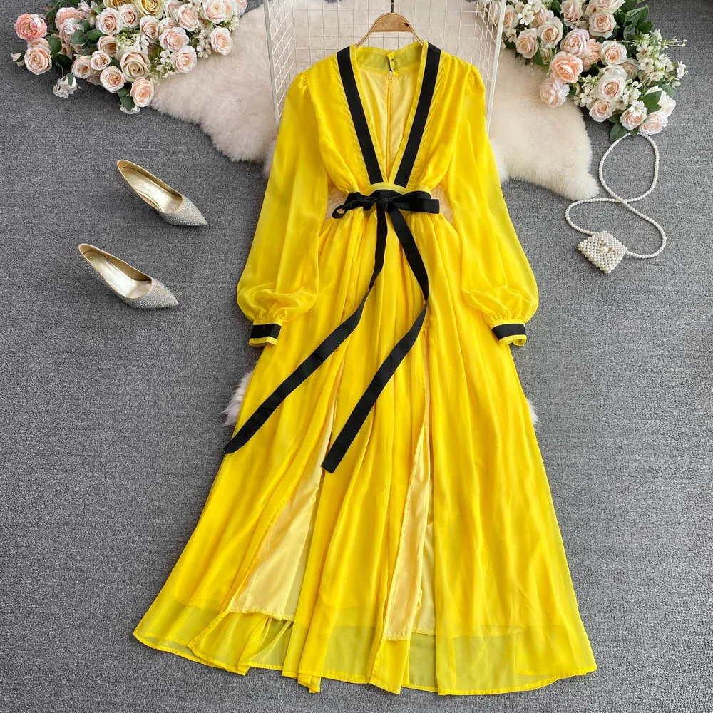 Autumn high-class light luxury dress temperament V-neck bubble long sleeve waist closing A-line split elegant long skirt