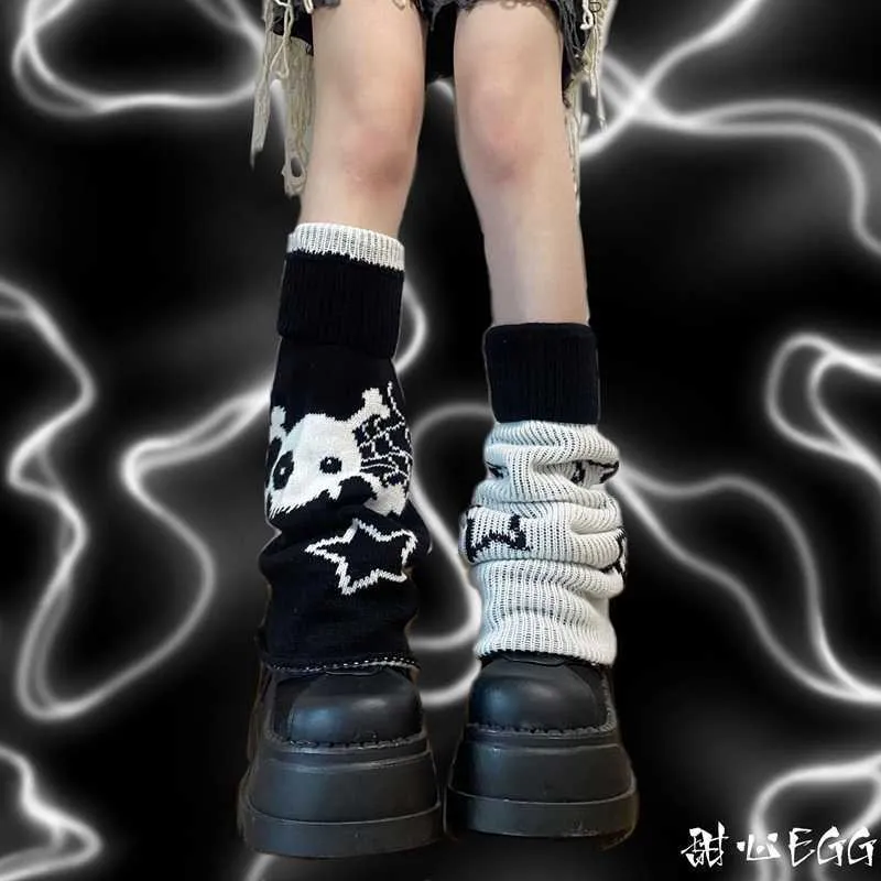 Chaussettes Bonneterie Mikumn Harajuku Y2k Star Skull Noir Blanc Tricoté des deux côtés Jambières Chaussettes Punk Girls Chic Streetwear Leg Cover T221116