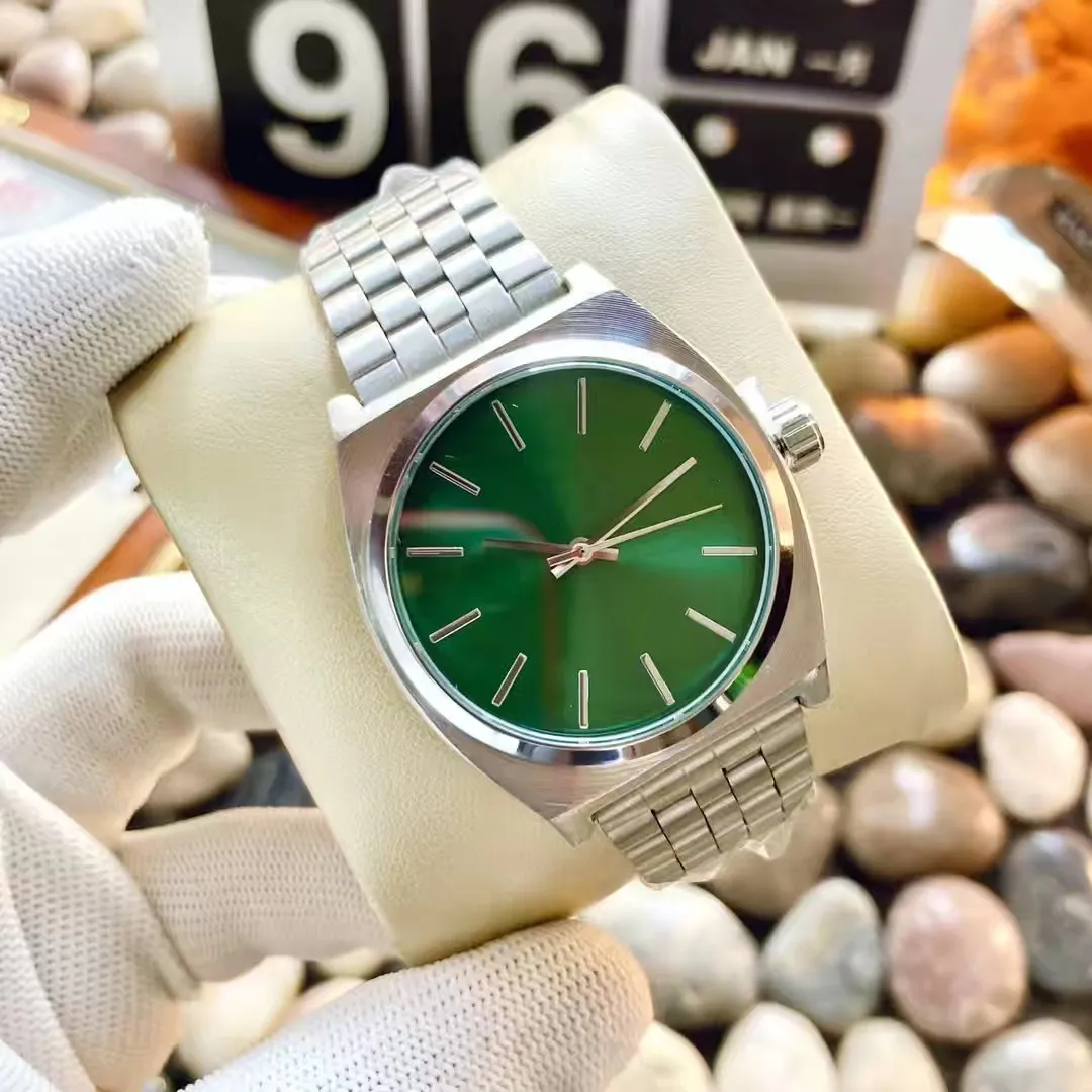 NIXO Retro Square Dial Gold Couple Gold Watches For Men With Steel Band For Men And Women Hip Hop Fashion From Topwatches01 44.56 DHgate.Com