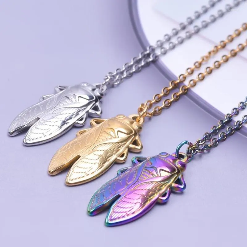 Chaînes Summer Cicada Pendentif Colliers pour femmes 2022 Ras du cou Charms en acier inoxydable Bijoux Cadeaux d'anniversaire One Piece