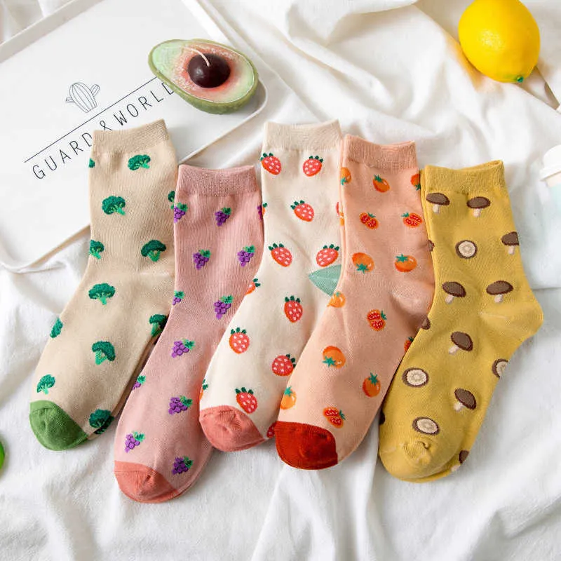 Socken Strumpfwaren Neue Kawaii Frühling Frauen Baumwolle Japanische Harajuku Erdbeere Kuh Niedlichen Cartoon Obst T221102