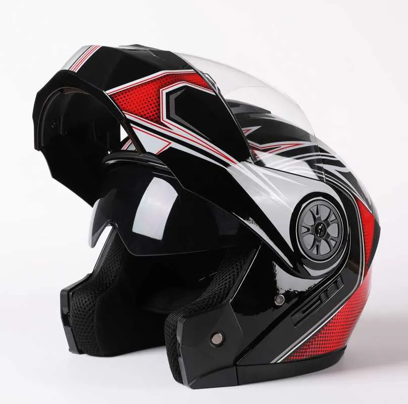 Casques de cyclisme 2021 Nouvelle arrivée DOT Certification Professional Racing Flip Up Casque Hommes Moto ABS Matériel Modulaire Double Lentille Casques T221107