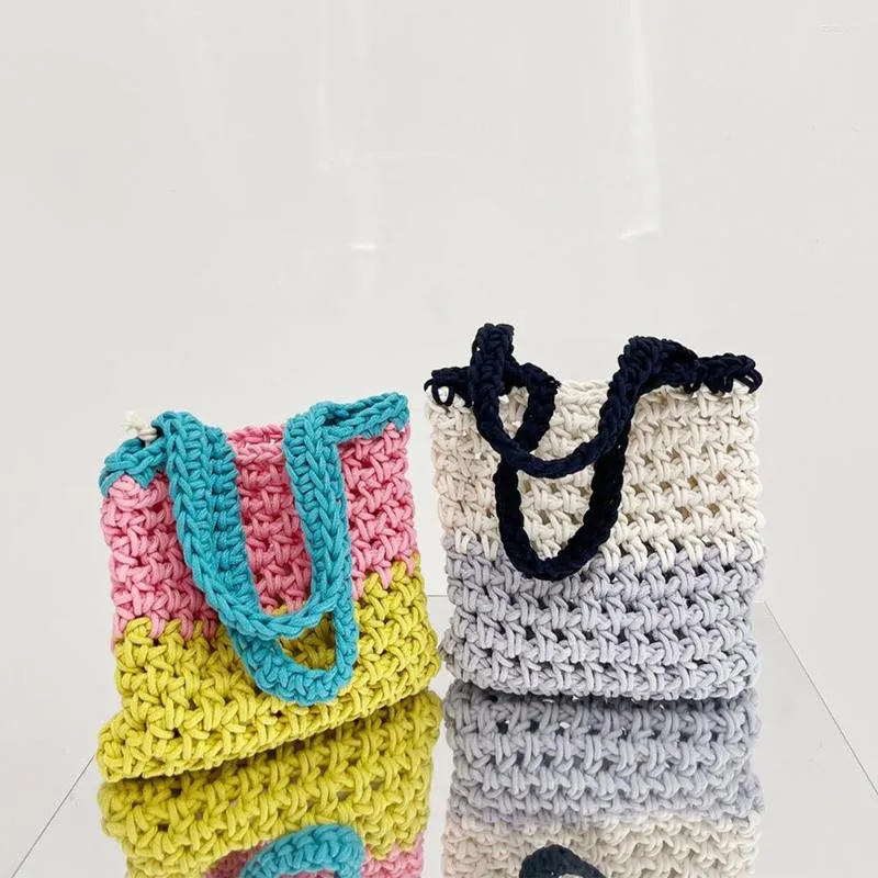 Avondtassen Handgemaakte kleurentouw geweven tas TOTE TOTE HOOFDE CROCHET DRAMEN Handtassen Kleine breienschouder voor 2022 Shopper Portes Chic