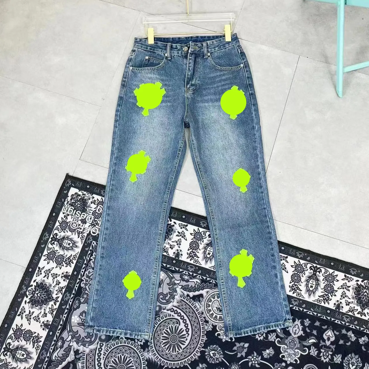 Jeans Designer Make Old Washed Chrome Straight Trousers Heart Letter Prints for Women Men Casual Long Style 129279c