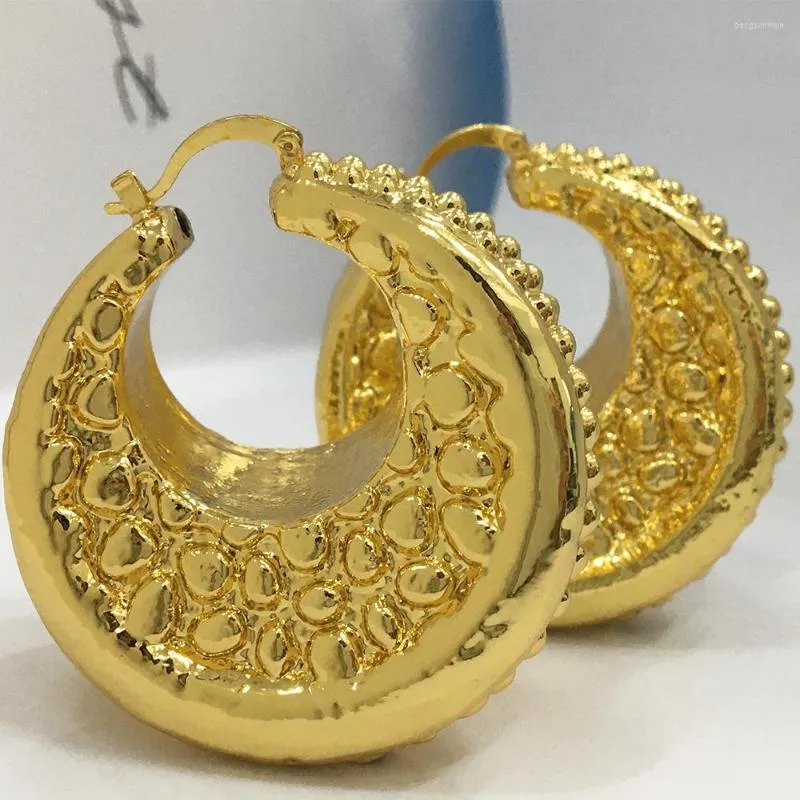 Серьги обруча круглый серег с серьгами бросают женщины золотосекурные модные латунные изюминки для девочек -обручей