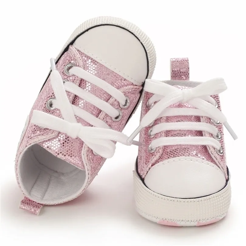 Primeiros Walkers chegam meninos meninos sapatos de tela impressão walker infantil infantil antislip pré -caminhão sapato interno para gota 221107